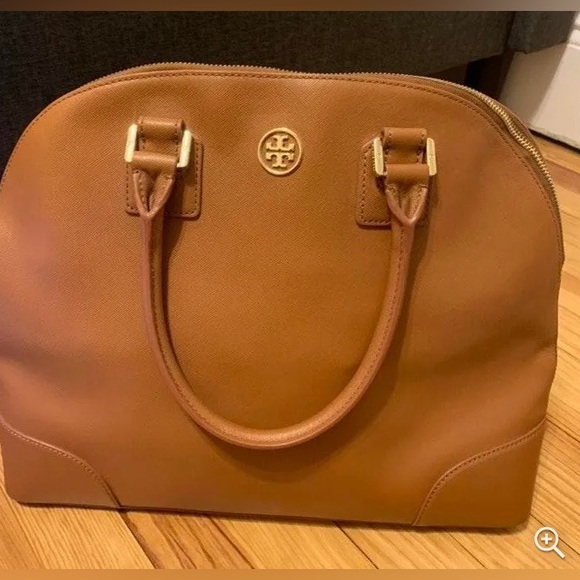 Tory Burch Robinson Bowling Bag Tan Saffiano Leather. - Picture 3 of 10